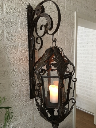 Lantern with wall bracket made of wrought iron, brown-patina, really beautiful!!!